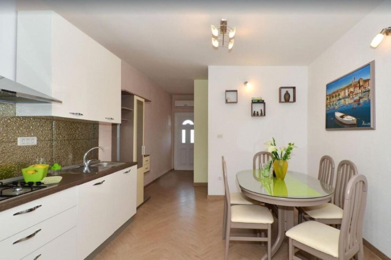 Apartments Villa Golden View Trogir Exterior foto