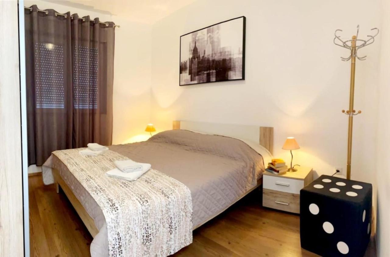 Apartments Villa Golden View Trogir Exterior foto